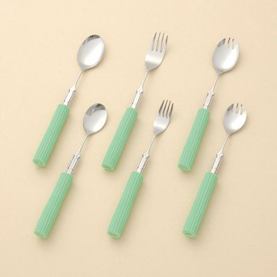 矽膠彎曲（qǔ）餐具（jù）